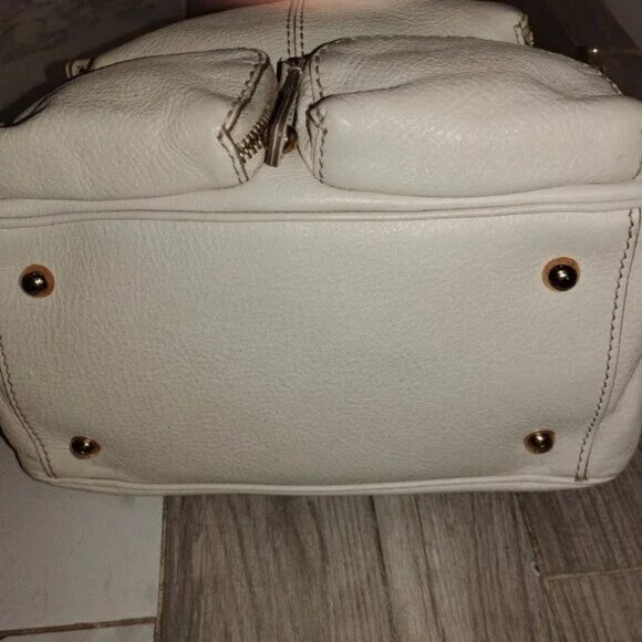 Tod's T-media Multi Pocket Cargo Shoulder bag in cream/off white - Picture 5 of 16